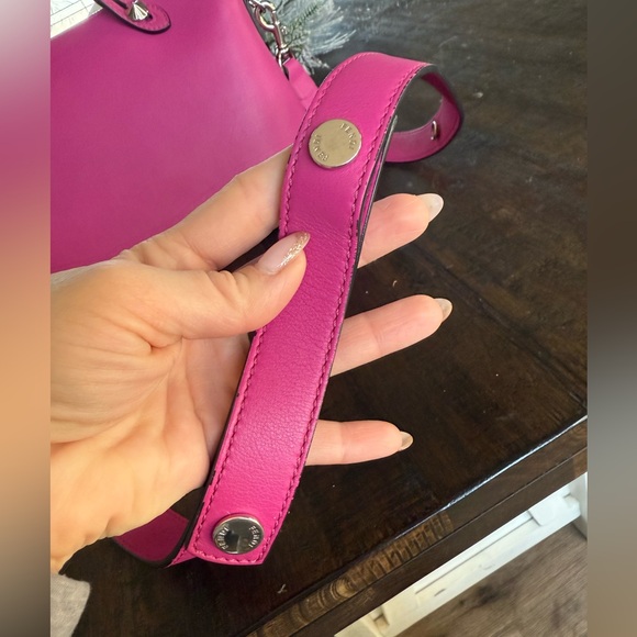 Fendi Vibrant Pink Crossbody Bag - Picture 3 of 11